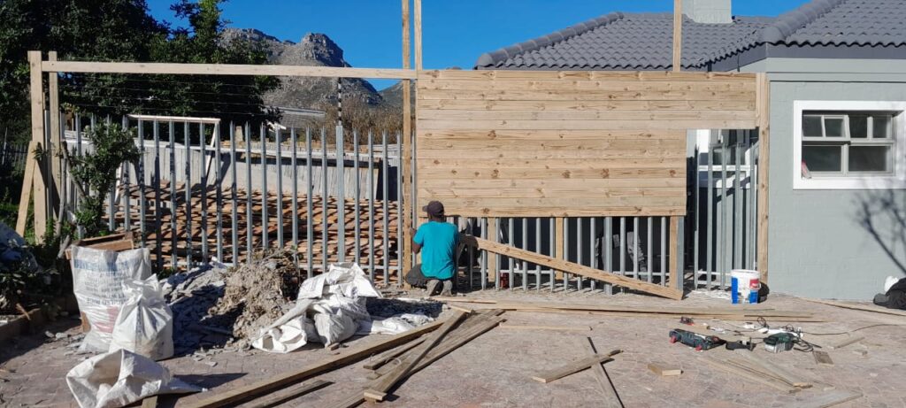 wood fencing in cape town