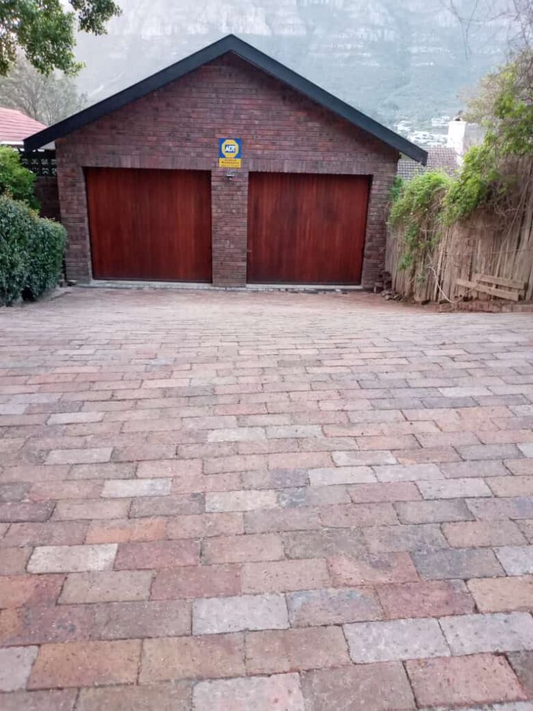 paving in southern suburbs